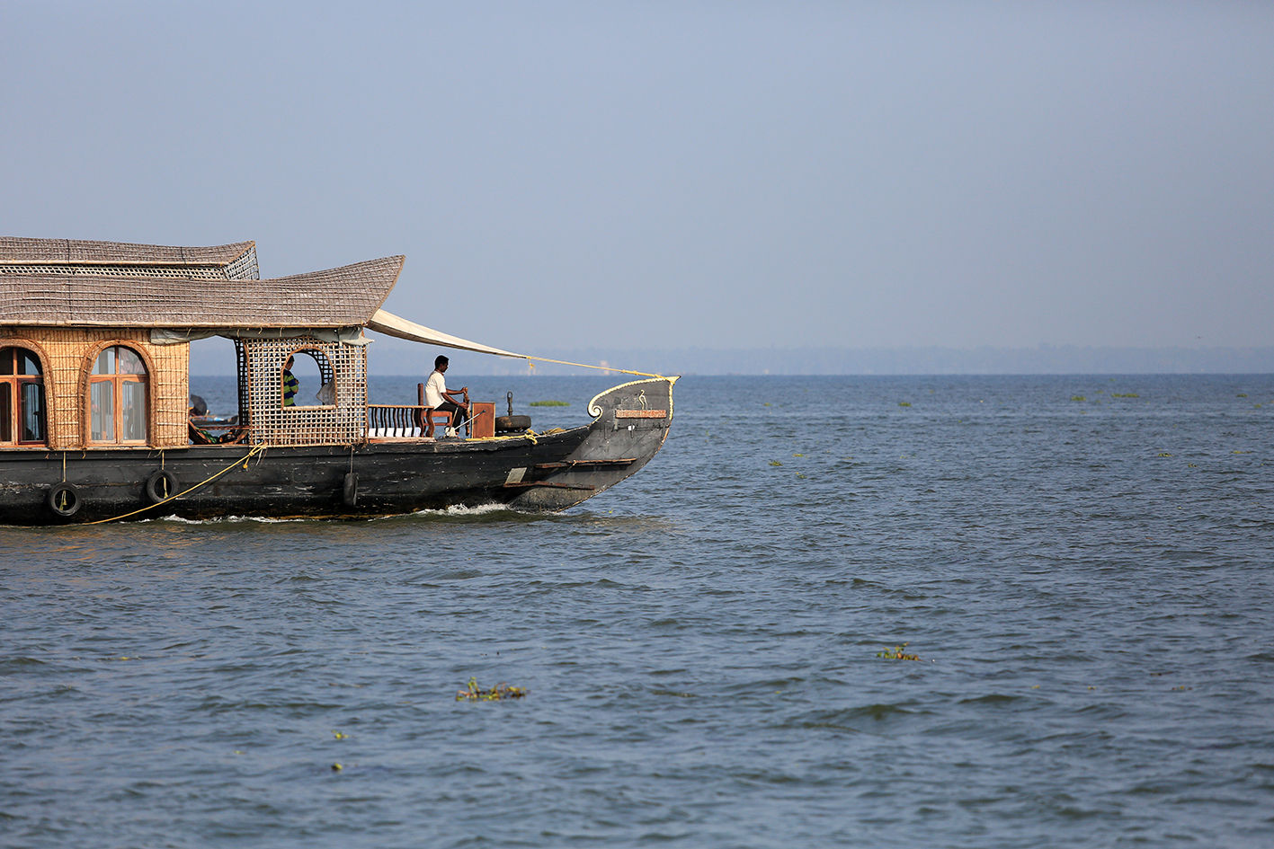1604india-boating3